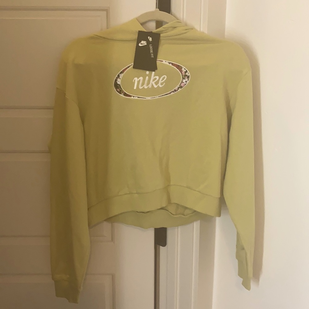 vintage looking nike logo sweatshirt